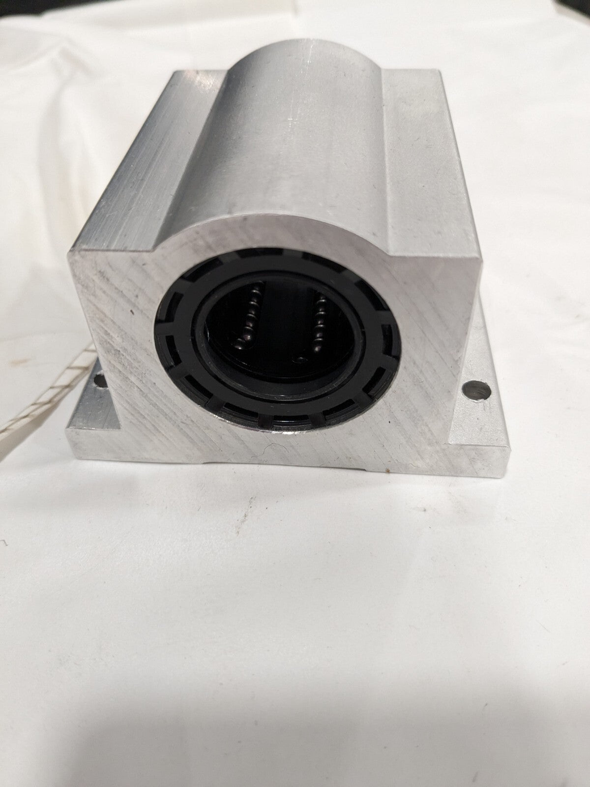 Thomson Pillow Block Bearing 1" Inside Diam, 1050/2100 Lbs. Dynamic Cap. SPB16
