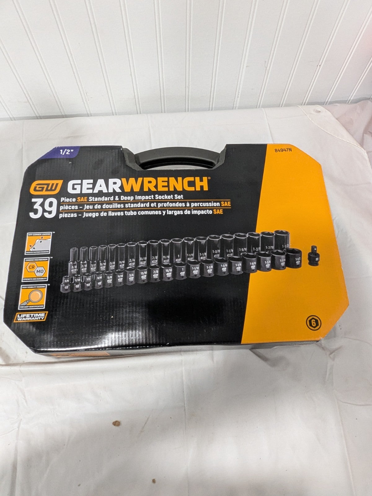 GEARWRENCH 39 Pc 1/2" Drive 6 Point Standard & Deep Impact SAE Socket Set 84947N