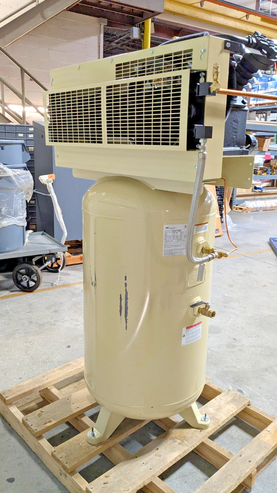 Ingersoll Rand 80Gal Air Compressor 2475N7.5-P  230V/1ph 7.5HP *New/Damaged*
