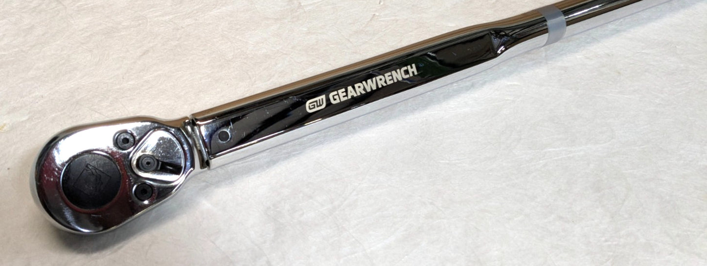 GEARWRENCH  3/4" Drive Racheting Torque Wrench  100-600 ft/lbs.  85065M