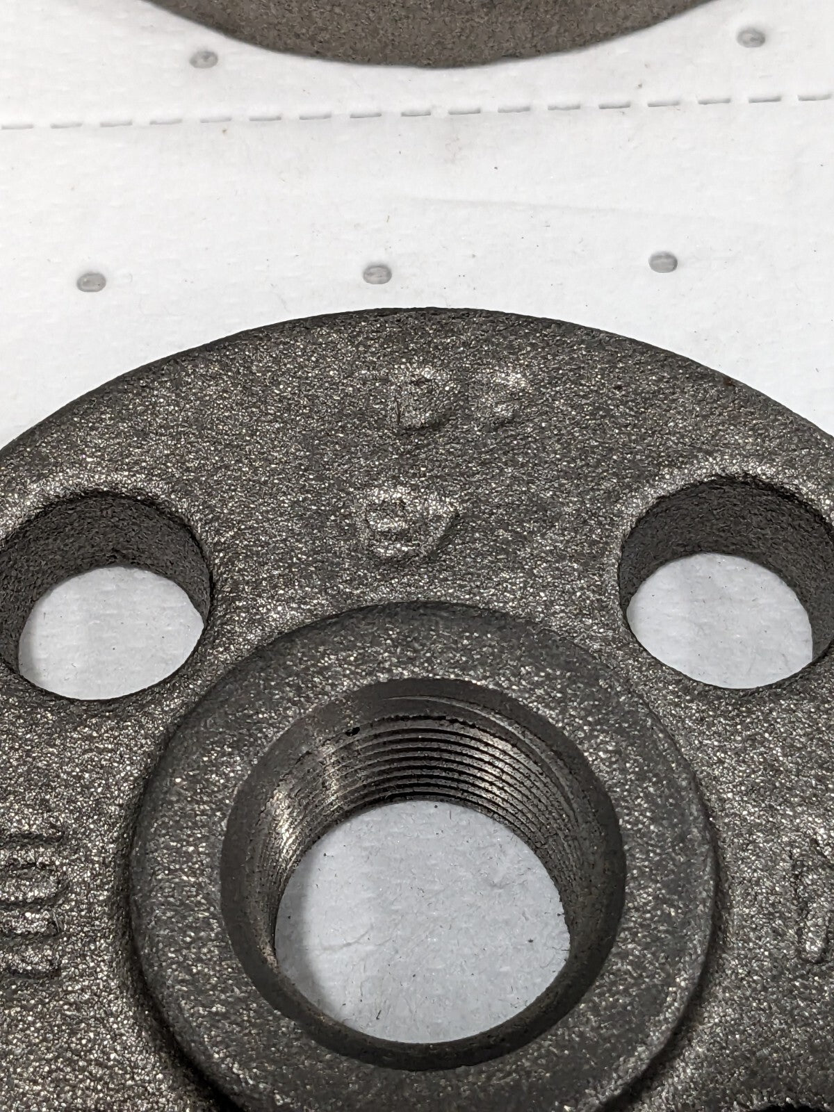 Iron Threaded Pipe Flange 3/4" Pipe, 3-7/8" OD, 5/8" Hub Length Q