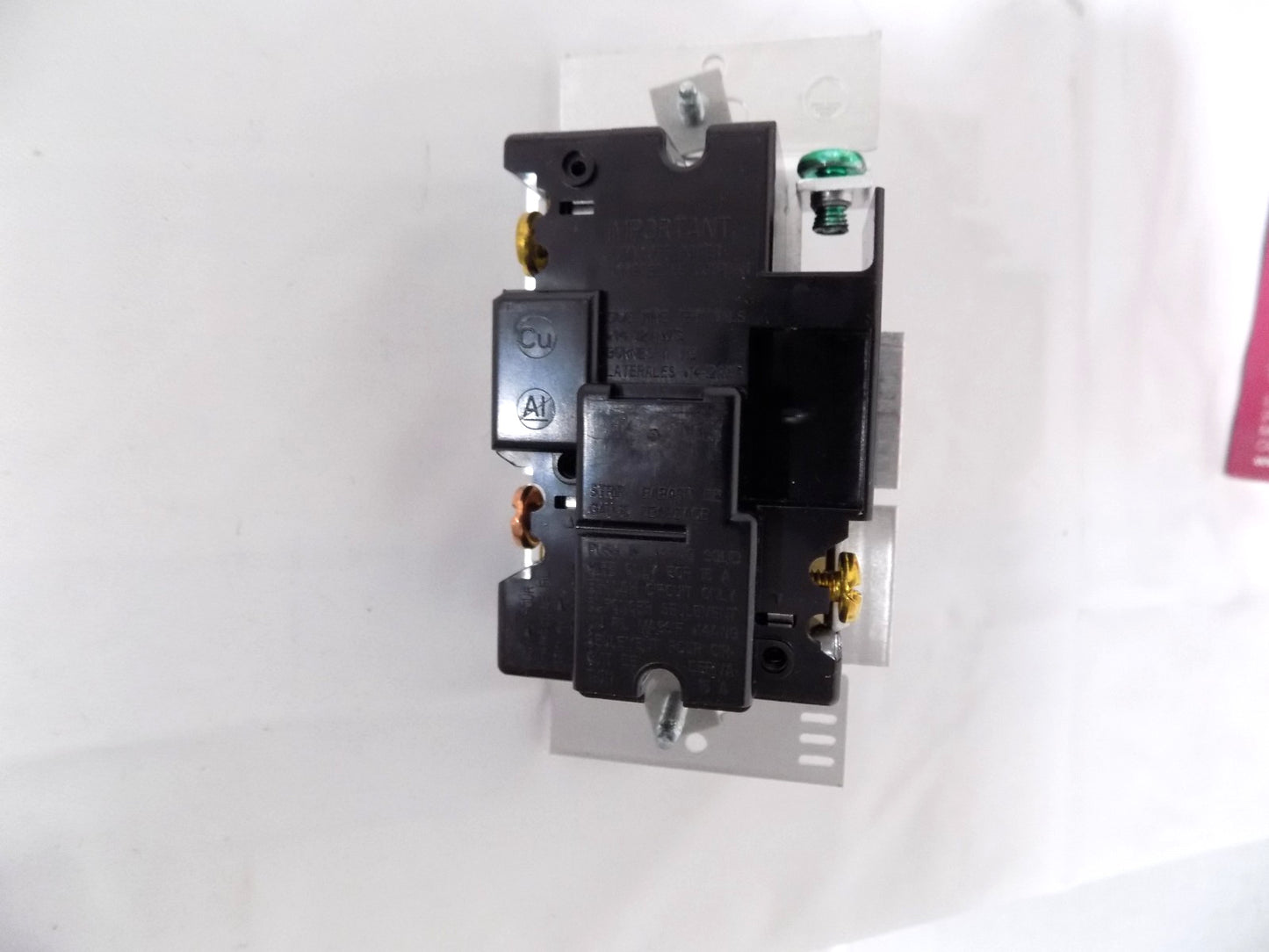 Lutron AY-603P-WH Ariadni 600W Incandescent / Halogen 3-Way Preset Dimmer White