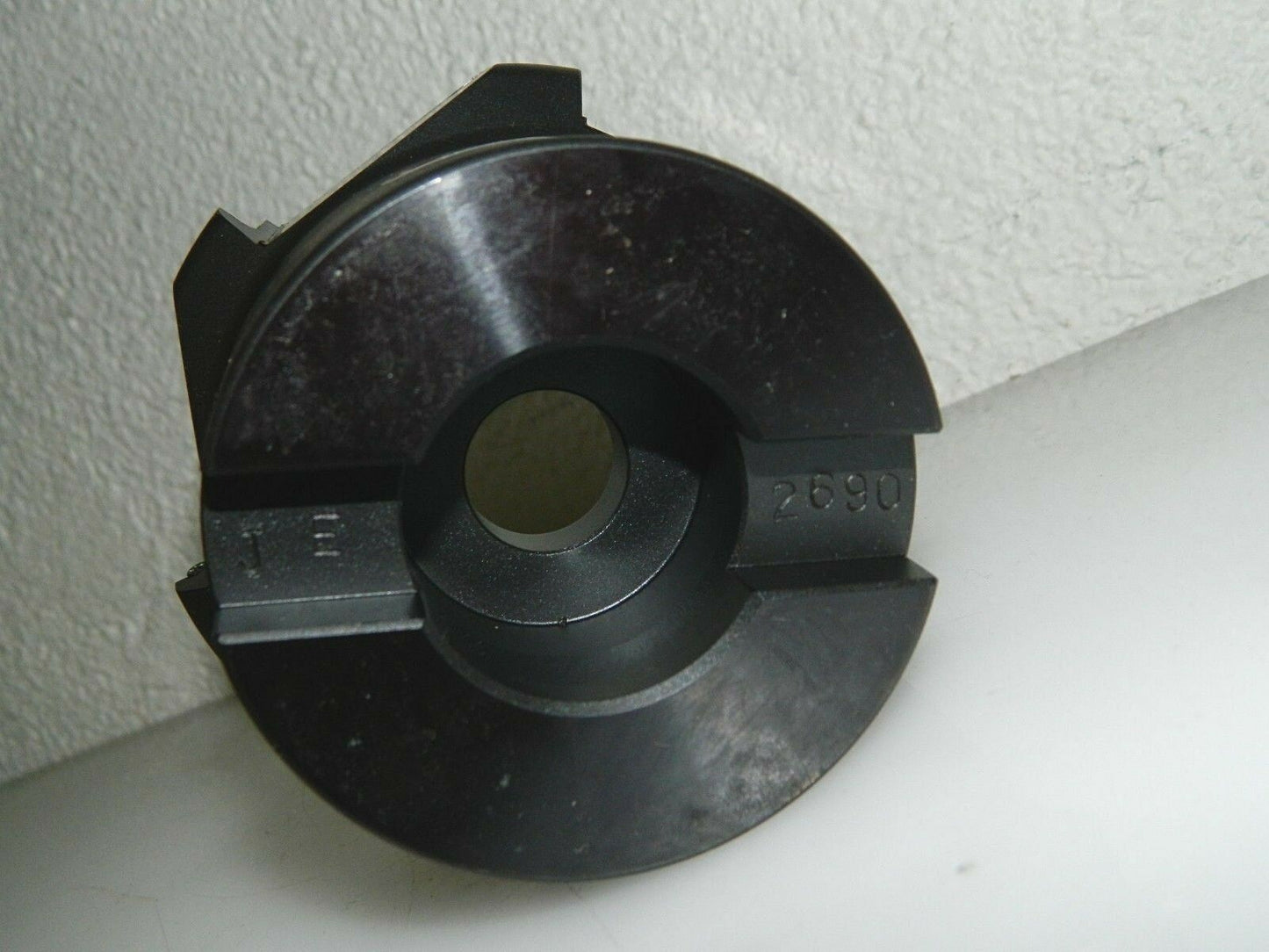 Mitsubishi Index Face Mill Cutter 1-1/2" Bore x 4" Diam 6 Inserts BAP3