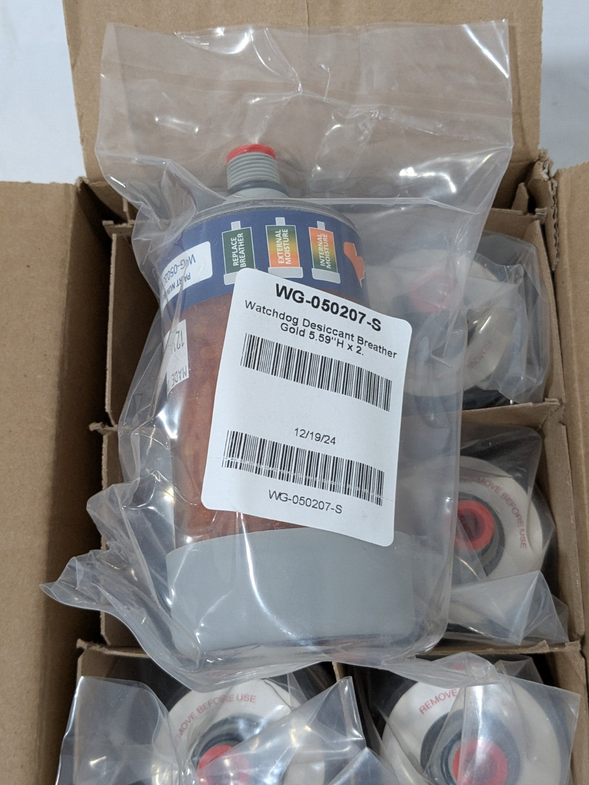 Trico Desiccant Breather 3/8" Thread, 3-1/4" Dia, 3-1/4" H Qty 6 WG-050207-S