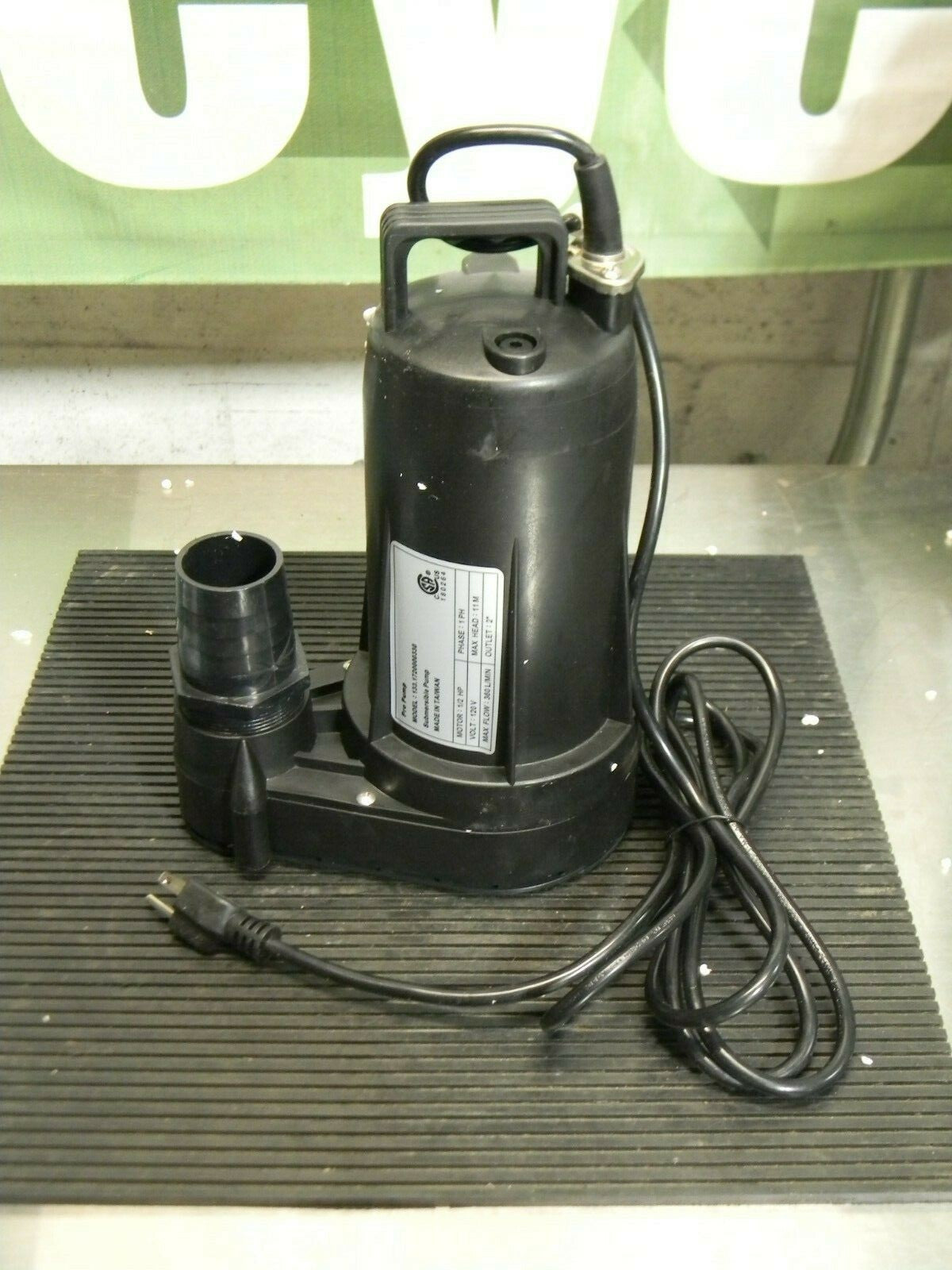 Portable Utility Submersible Pump 360 L/Min. 2" Outlet 1/2 HP 120v 5 Amp DA