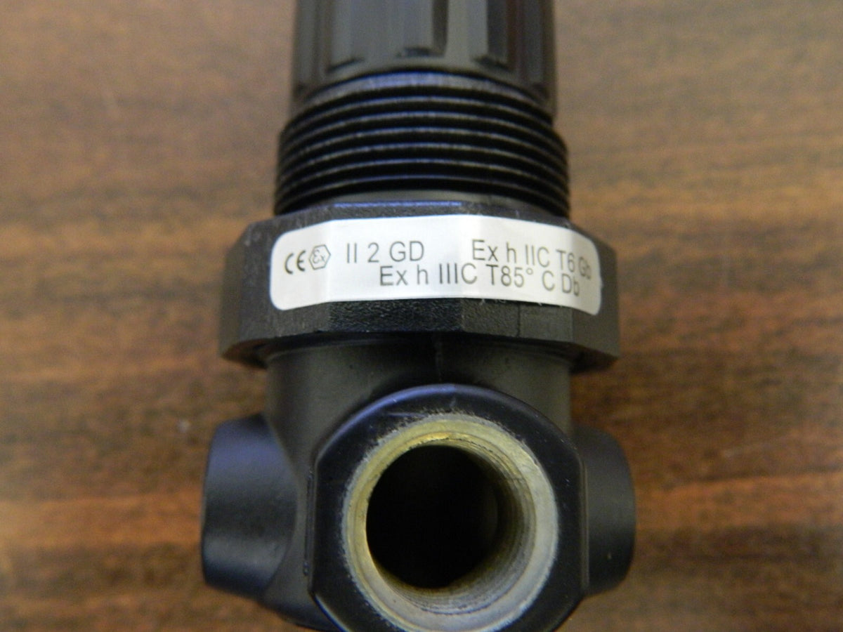 NORGREN Compressed Air Regulator: 1/4" NPT, 300 Max psi, Miniature R07-200-RNLA