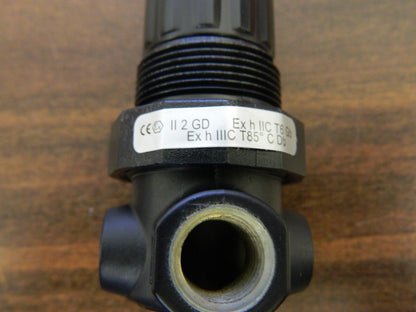 NORGREN Compressed Air Regulator: 1/4" NPT, 300 Max psi, Miniature R07-200-RNLA