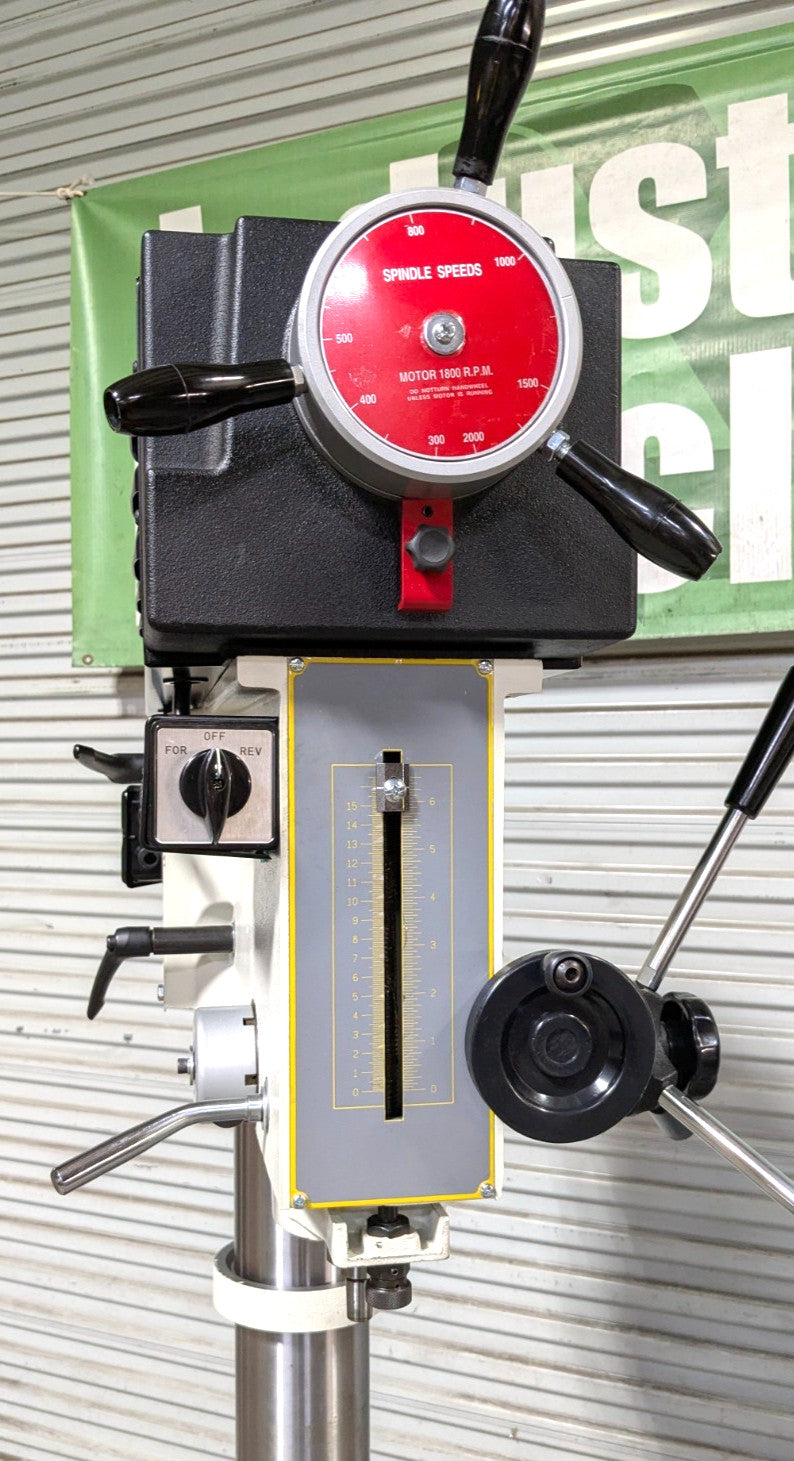 VECTRAX RF-401VS/1VTX  20" Drill Press  1-1/2HP  220V  *Needs Electrical Re