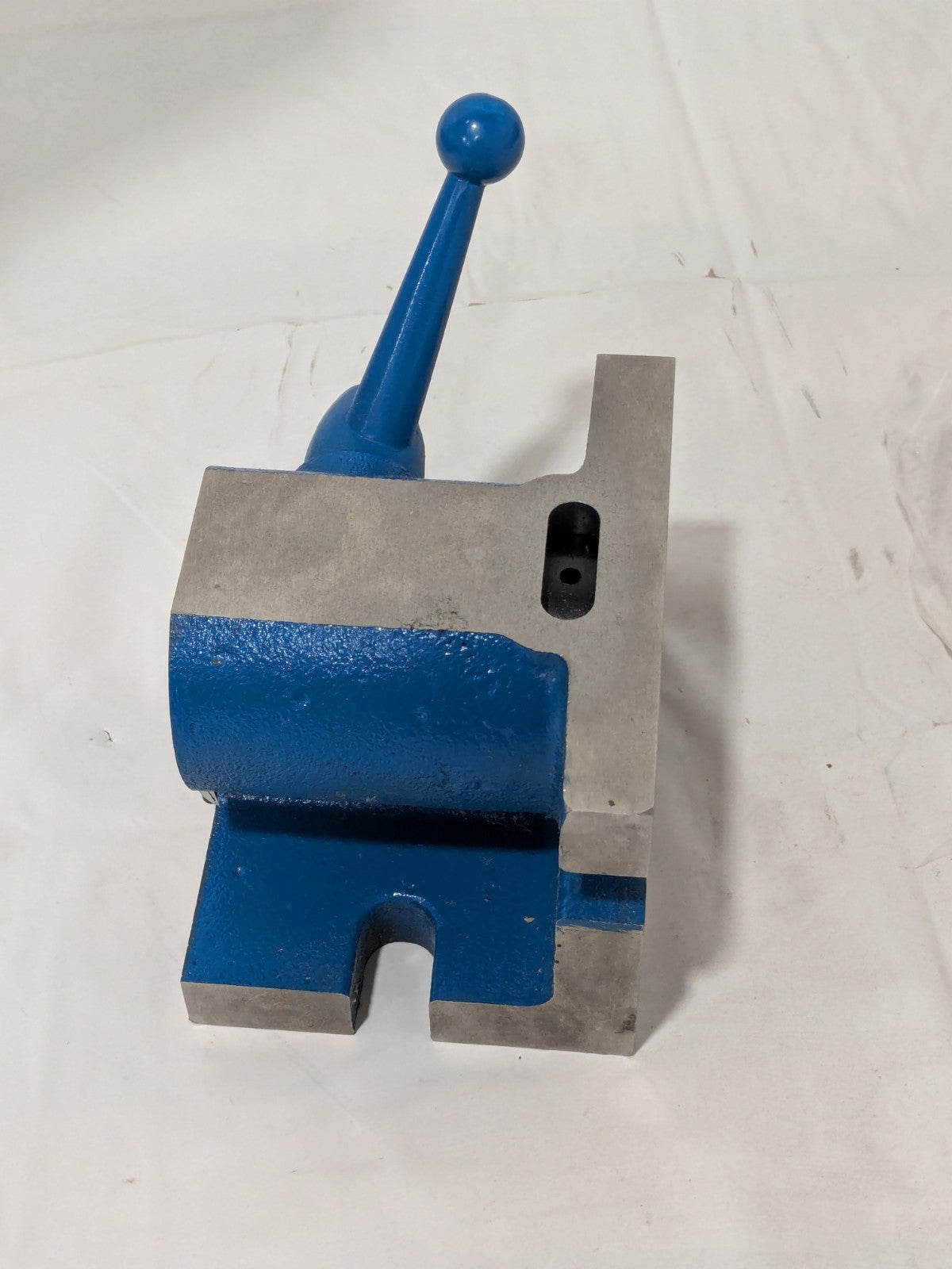 Horizontal/Vertical Standard Collet Holding Fixture 5C, 1/32 to 1-1/8" 235-6080