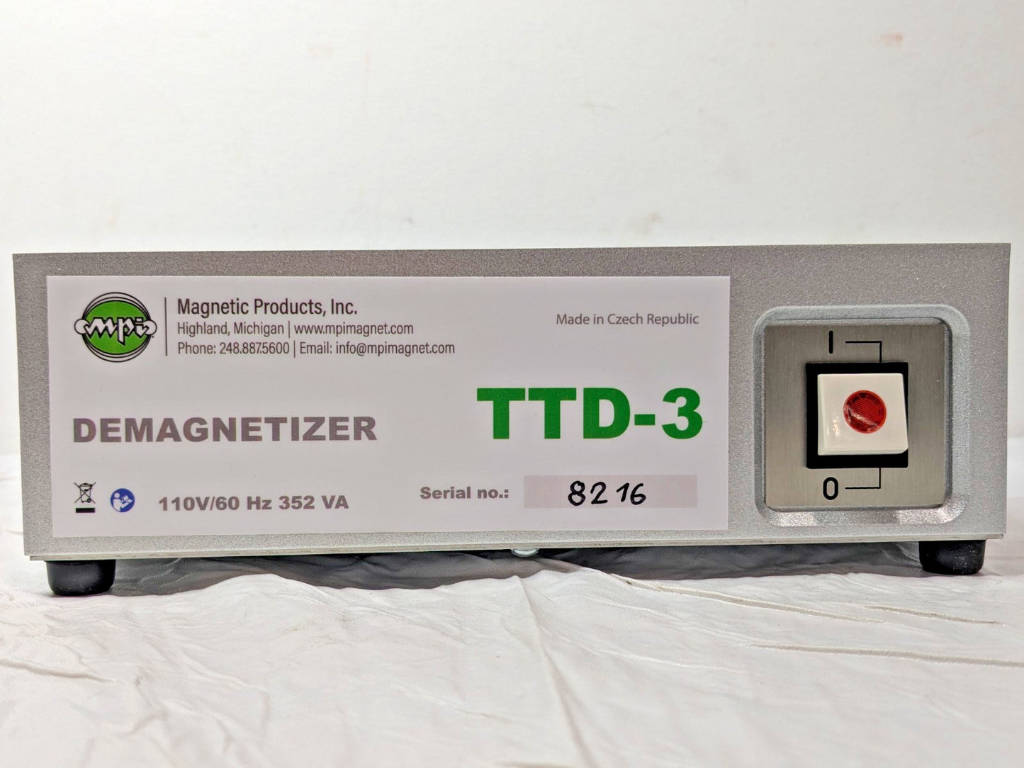 MPI Table Top Demagnetizer 9.8"W x 7.1"L x 3.4"H 110V/60Hz TTD-3