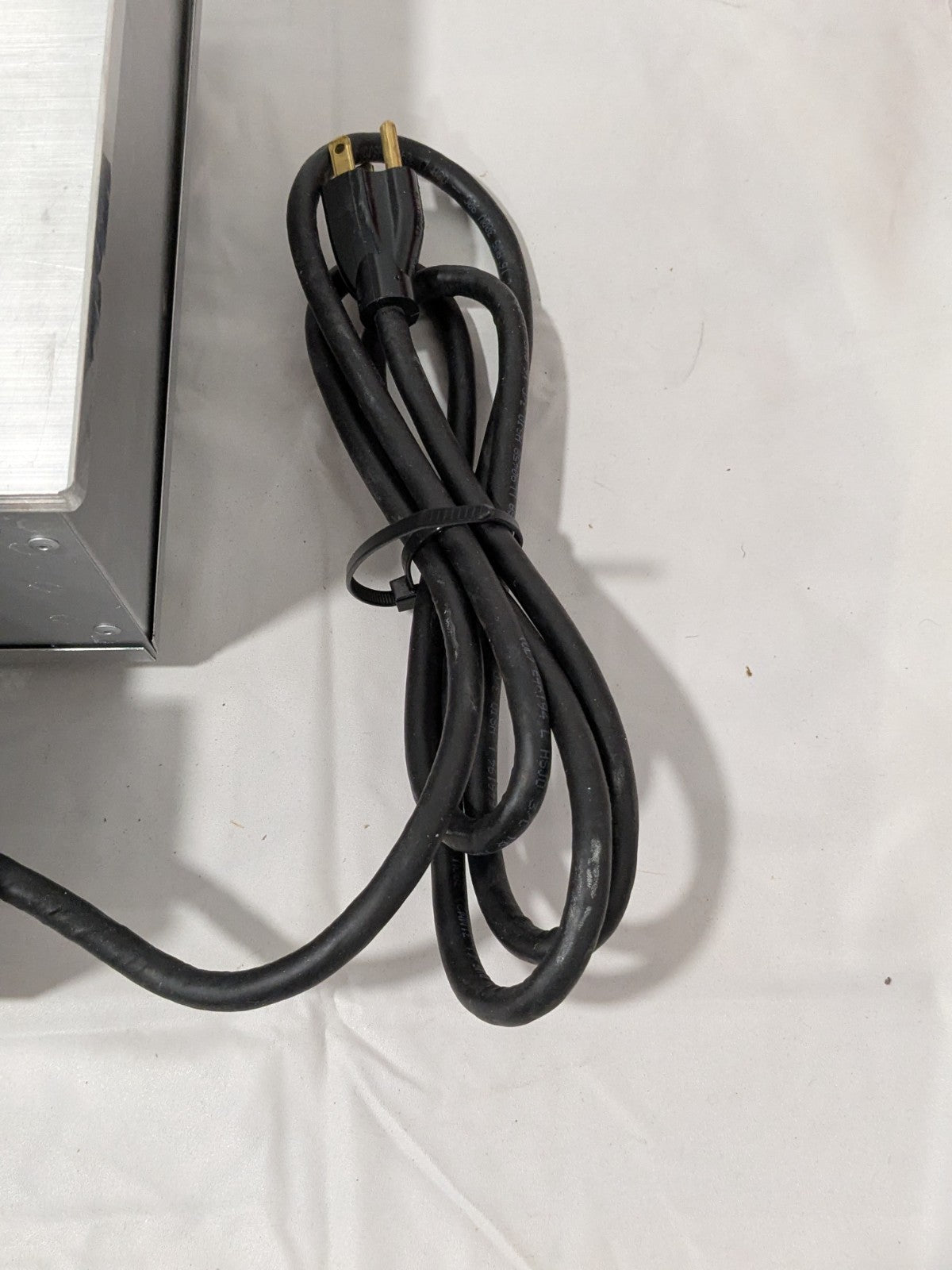 WAAGE Hot Plate 12" Long x 12 Wide x 6" High, 115 Volt 1212-5-1 DAMAGED KNOB