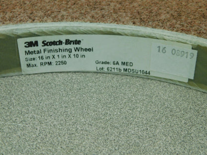 3M Aluminum Oxide Deburring Wheel 16" Dia 1" Face W 10" Center 00048011240879