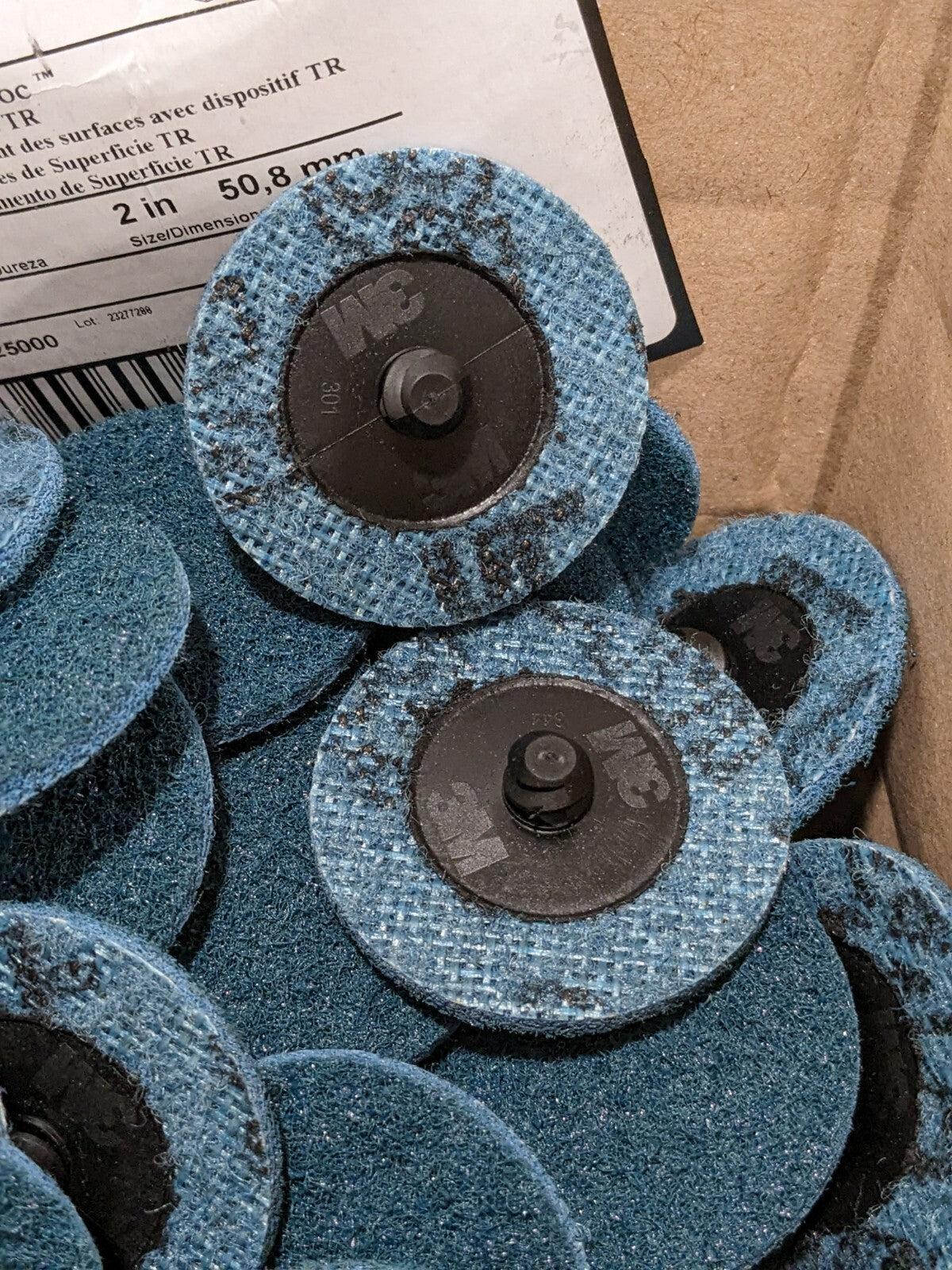 3M Quick-Change Disc: Roloc TR, 2" Dia, Alum. Oxide Qty 50 7000000750