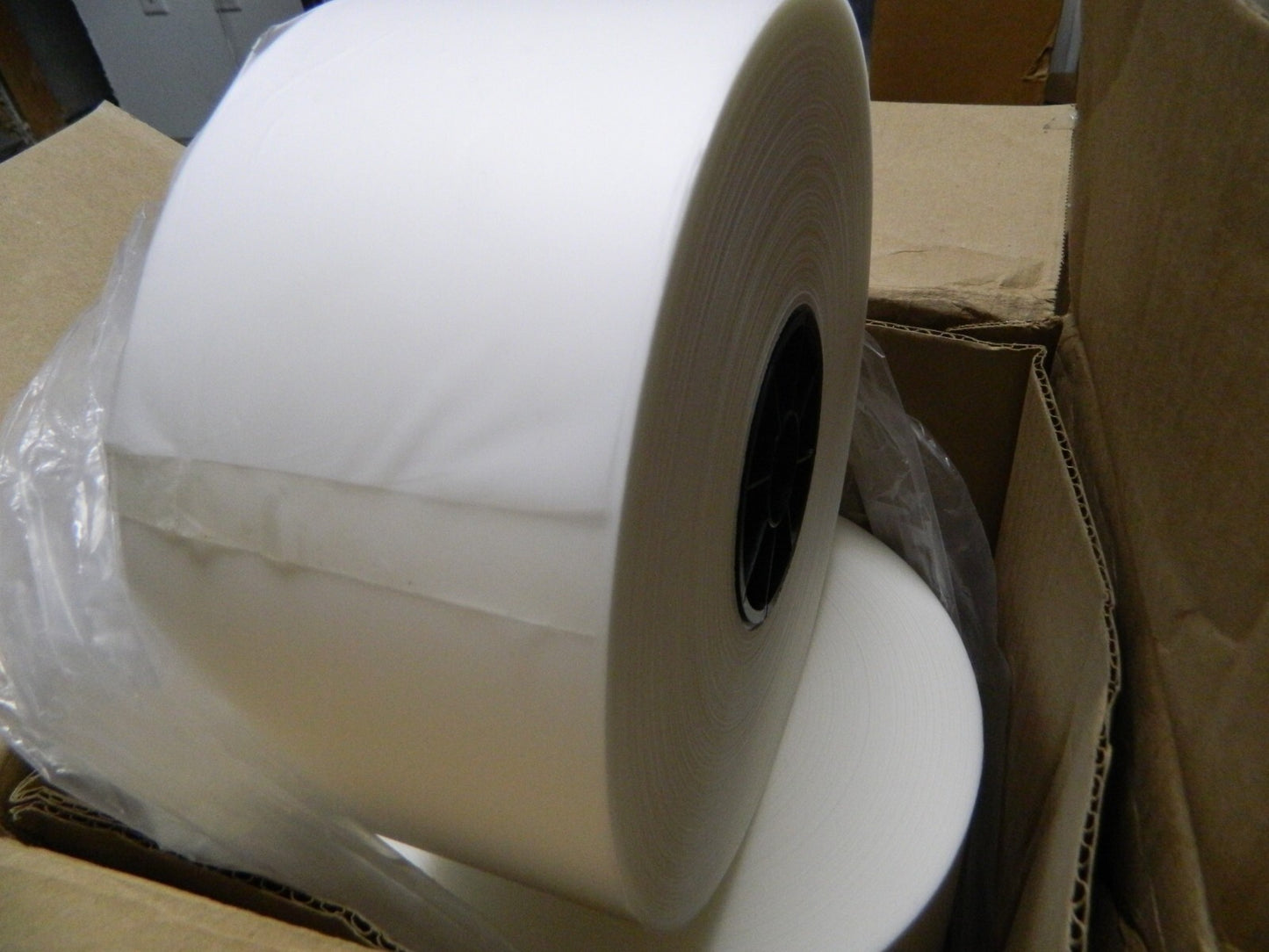 3M 4 Wide x 1,500' Long x 3.4 mil Thick Clear/Transparent Masking Tape