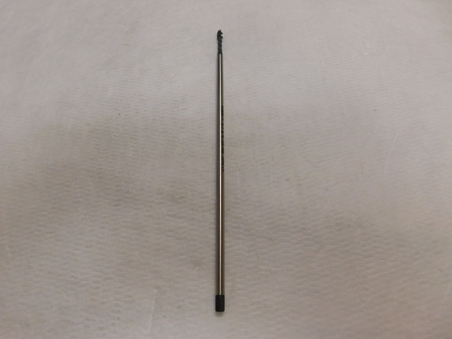 Kennametal Spiral Point Tap #6-32 UNC H3 3 FL Vanadium HSS Oxide 1434479