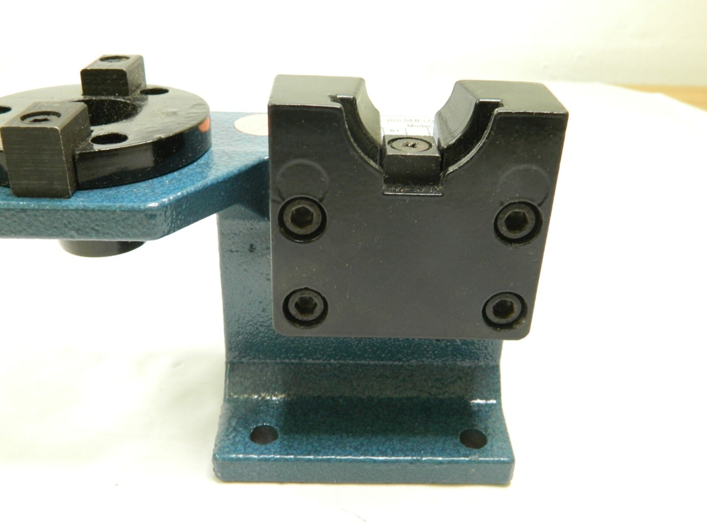 Universal CNC Tool Holder Locking Device Type B CAT30