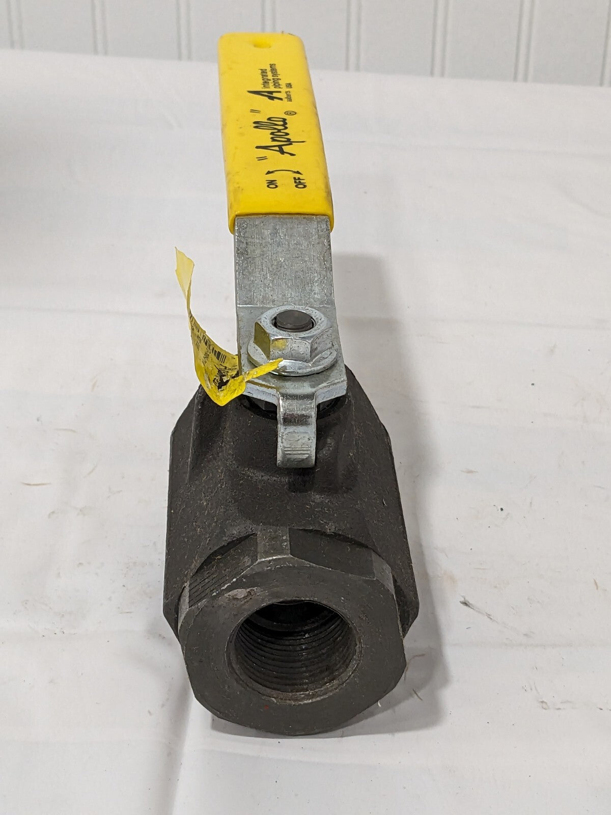 Apollo Standard Manual Ball Valve: 1" Pipe, Full Port 7210501A
