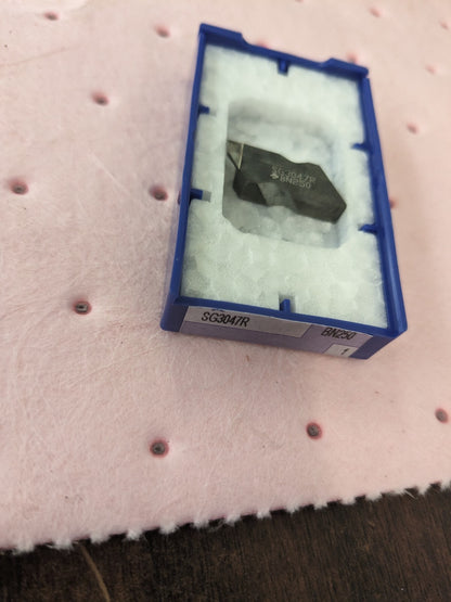 SUMITOMO Grooving Insert: SG3047 BN250, Cubic Boron Nitride U100136