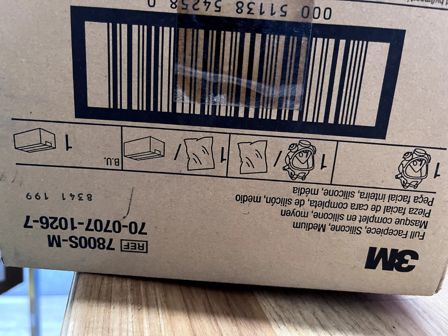 3M Full Face Respirator: Silicone, Medium 7000002045