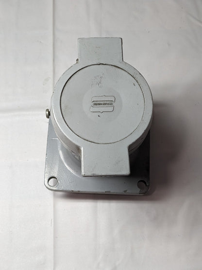 Crouse Hinds Receptacle 60 Amp , 2W , 3P AR632