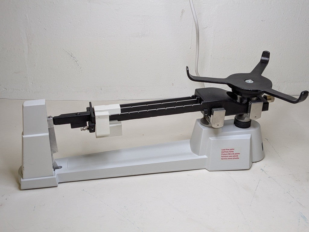 Ohaus 700/800 Series Mechanical Triple Beam Balance 610g Capacity