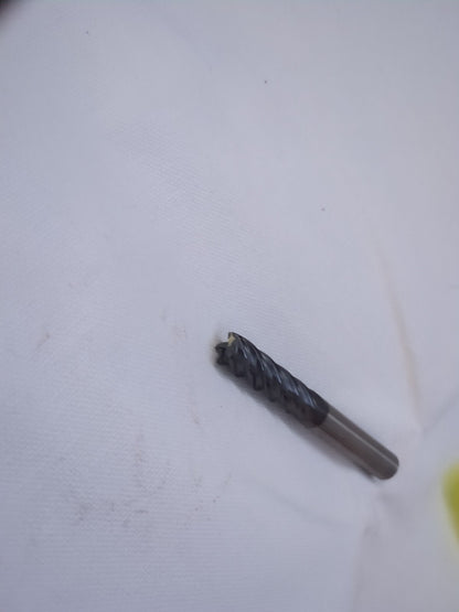 KENNAMETAL Corner Radius End Mill: 10 mm Dia, 30.00 mm LOC 5fl 6763960
