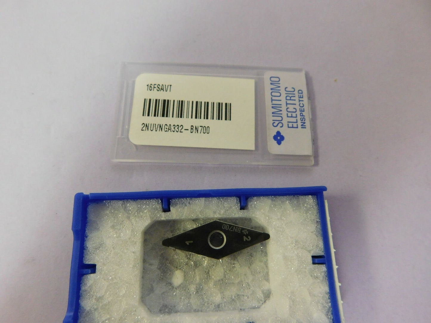 Sumitomo 2NU-VNGA332 Grade BN700 PCBN Turning Insert 16FSAVT