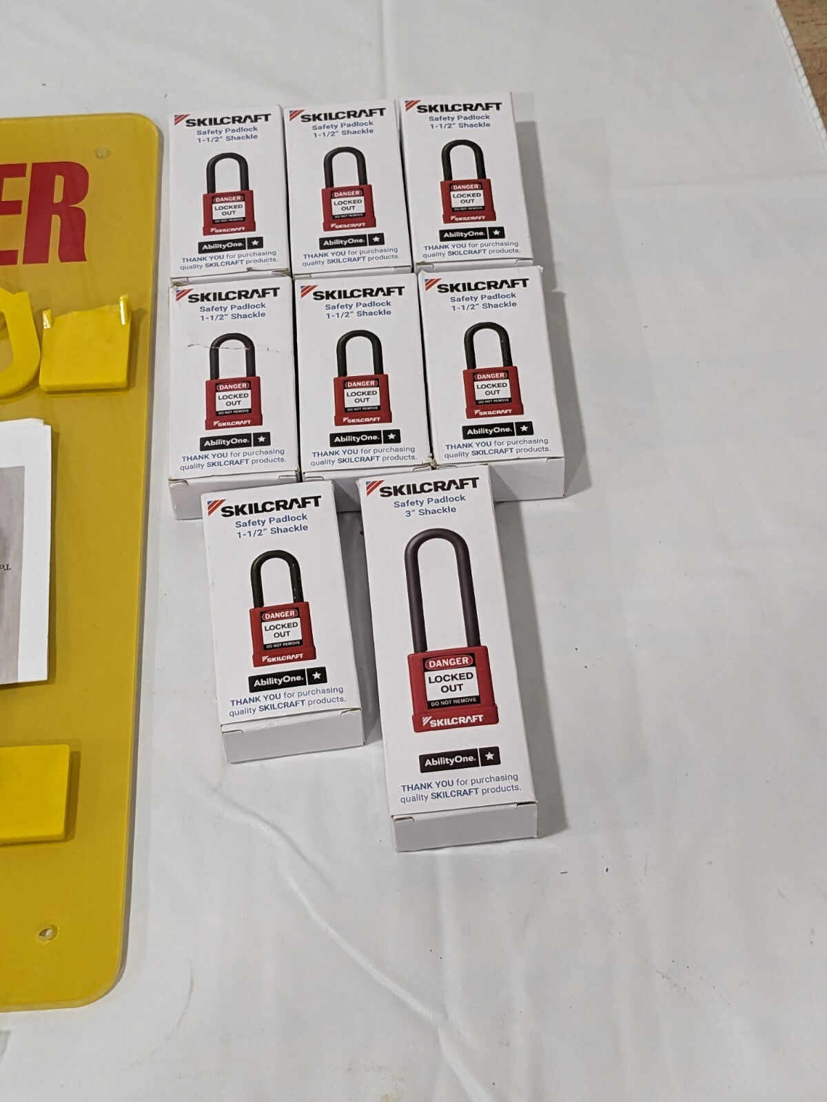ABILITYONE Equipped Lockout Tagout Station: Keyed Different, 30 Pc 5340016512050