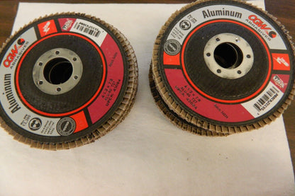 CGW ABRASIVES Flap Disc qty10 7/8 Hole, 60 Grit, Aluminum Oxide, Type 27 43084