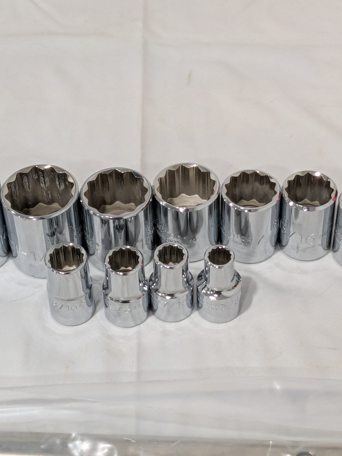Proto Socket Set: Standard, 14 Pc, 1/2" Drive, 3/8 to 1-1/4" J54114 INCOMPLETE