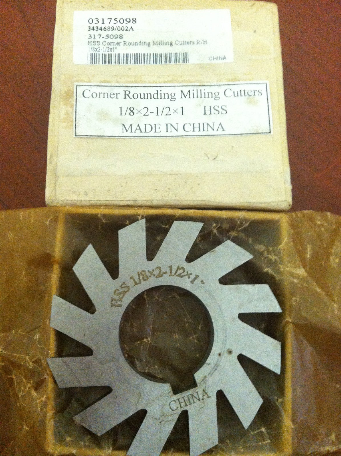 Precision 2-1/2" x 1/4" x 1" R.1/8 12T HSS RH Milling Cutter #317