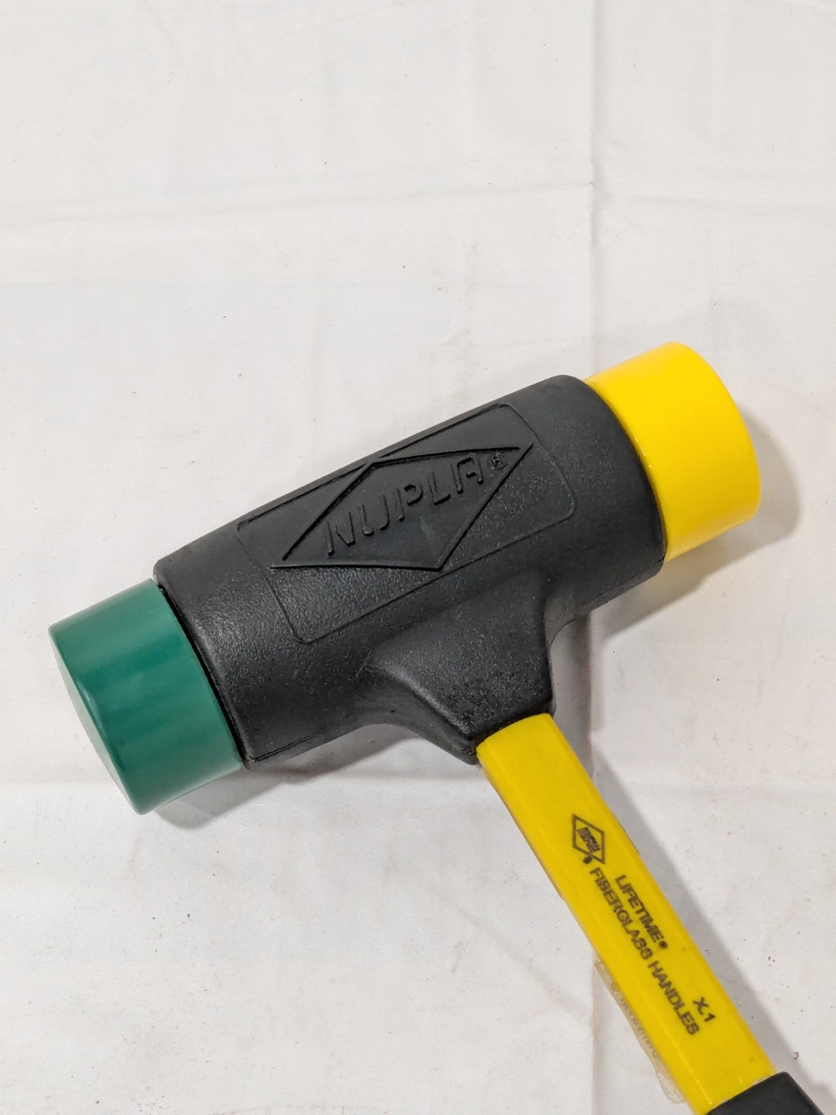 NUPLA Power DR Dead Blow Hammer 40 OZ 2"X13.5"HND Green/Yellow 04005