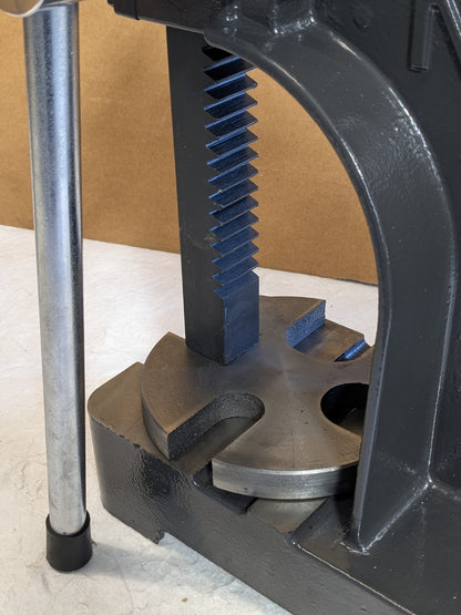 Single Leverage Manual Arbor Press 2 Ton Pressure 14" Stroke 1-5/8" Ra