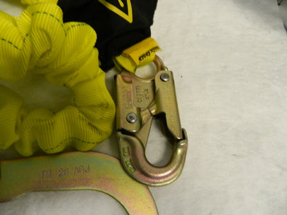 PRO-SAFE 6' Long, 350 Lb Capacity, 1 Leg Locking Snap Hook Harness PS-SA-LN