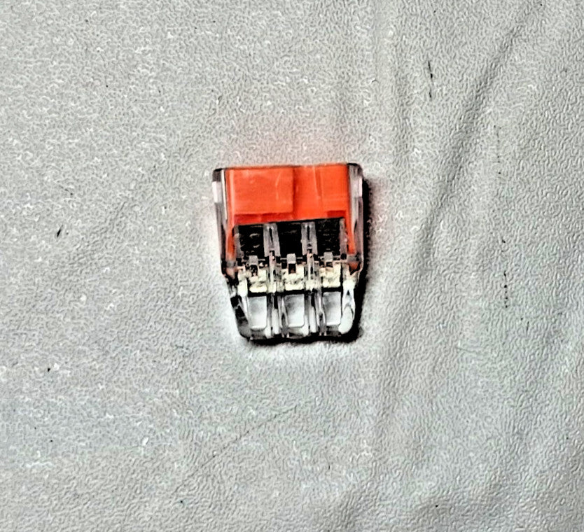 IDEAL 3 Port Push-In Wire Connector 18 to 12 AWG Orange QTY250 30-1033J