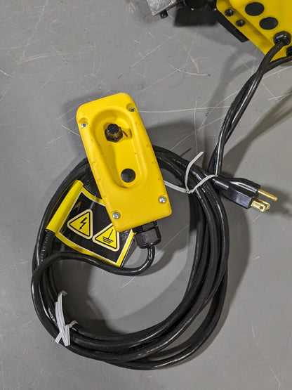 Enerpac Electric Hydraulic Pump 3-Way 2-Pos Valve 10000 PSI 115v PUJ1201B Damage