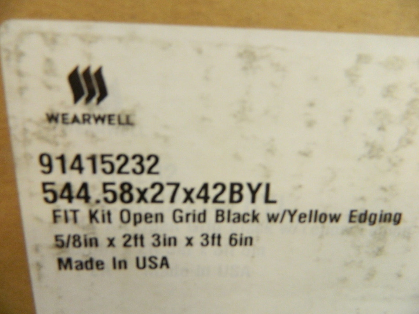 WEARWELL 42"L 27"W 5/8"T Dry/Wet Medium Duty AntiFatigue Matting 544.58X27X42BYL