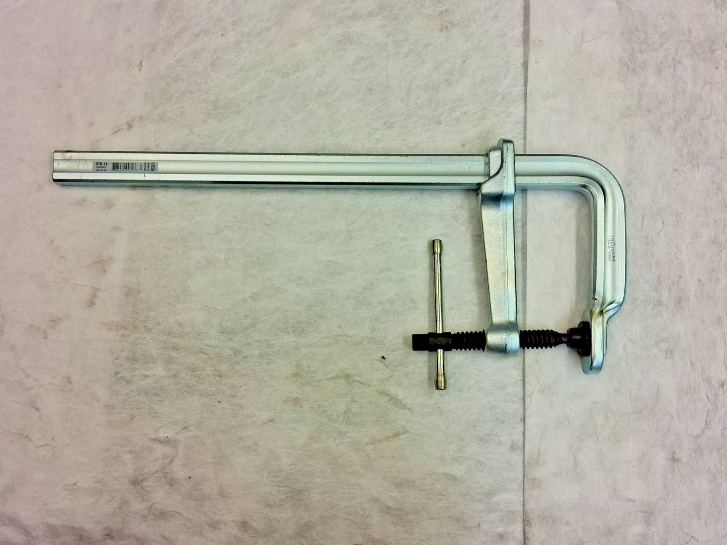 Bessey Sliding Arm Bar Clamp 7.0000" Throat Depth STB-18