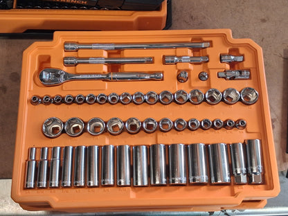 Gearwrench 243 Piece Mechanics Hand Tool Set SAE/Metric 6-Point 80966