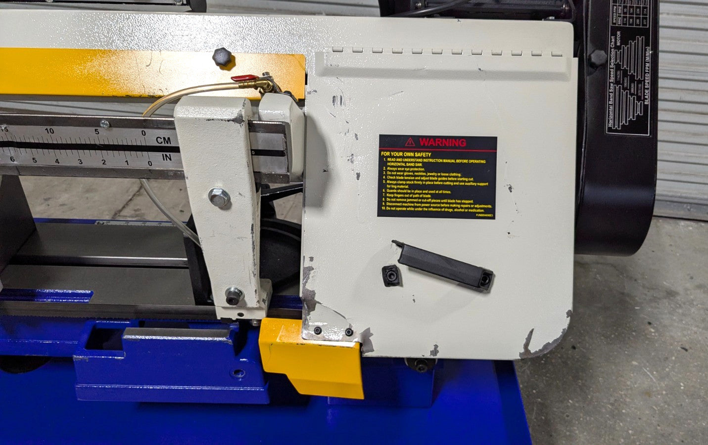VECTRAX 9x16 Horizontal Bandsaw 110V  1-1/2HP  Step Pulley Drive