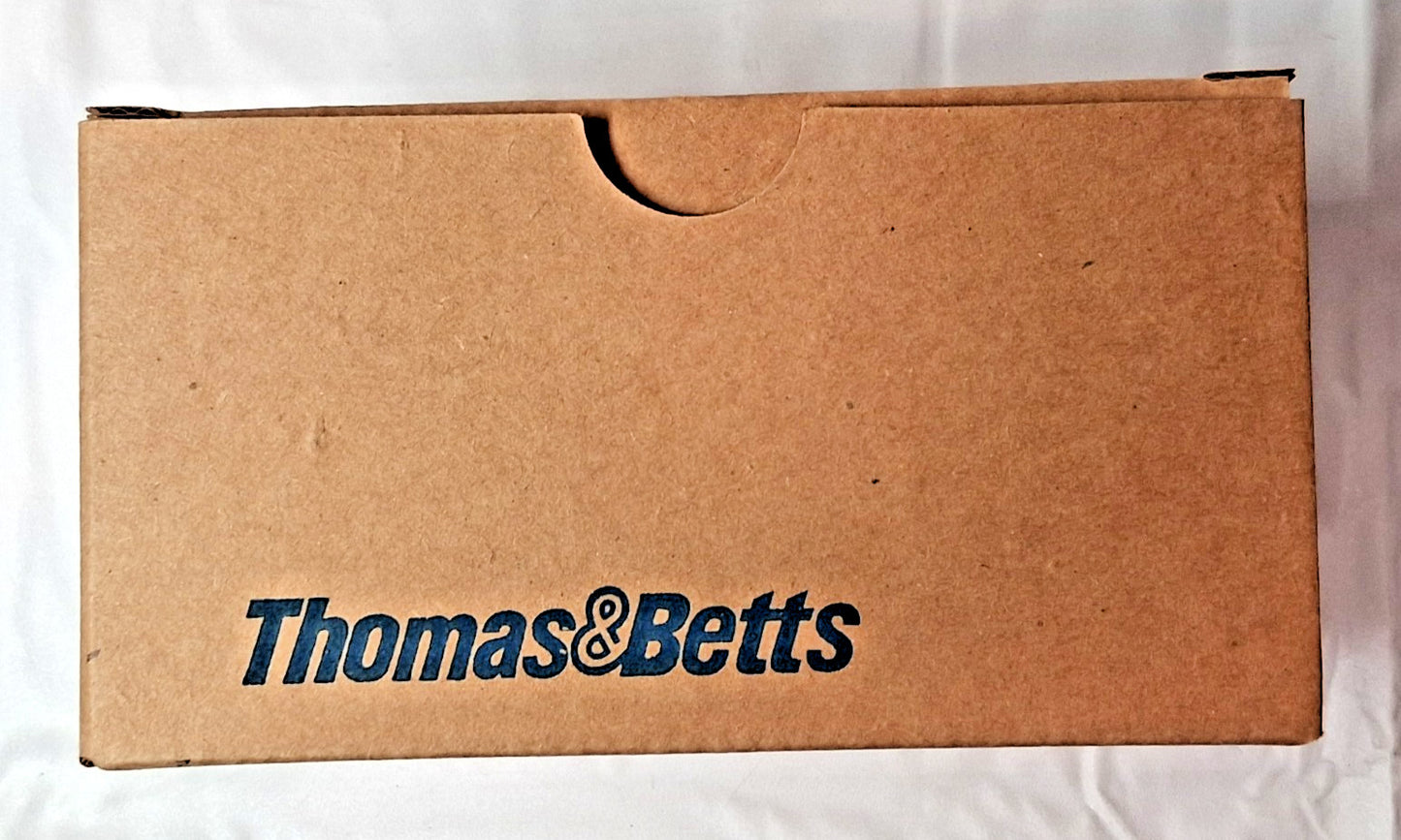 Thomas &amp; Betts Female and Male Pigtail Connectors 600 Volt QTY10 MDBOOT-1