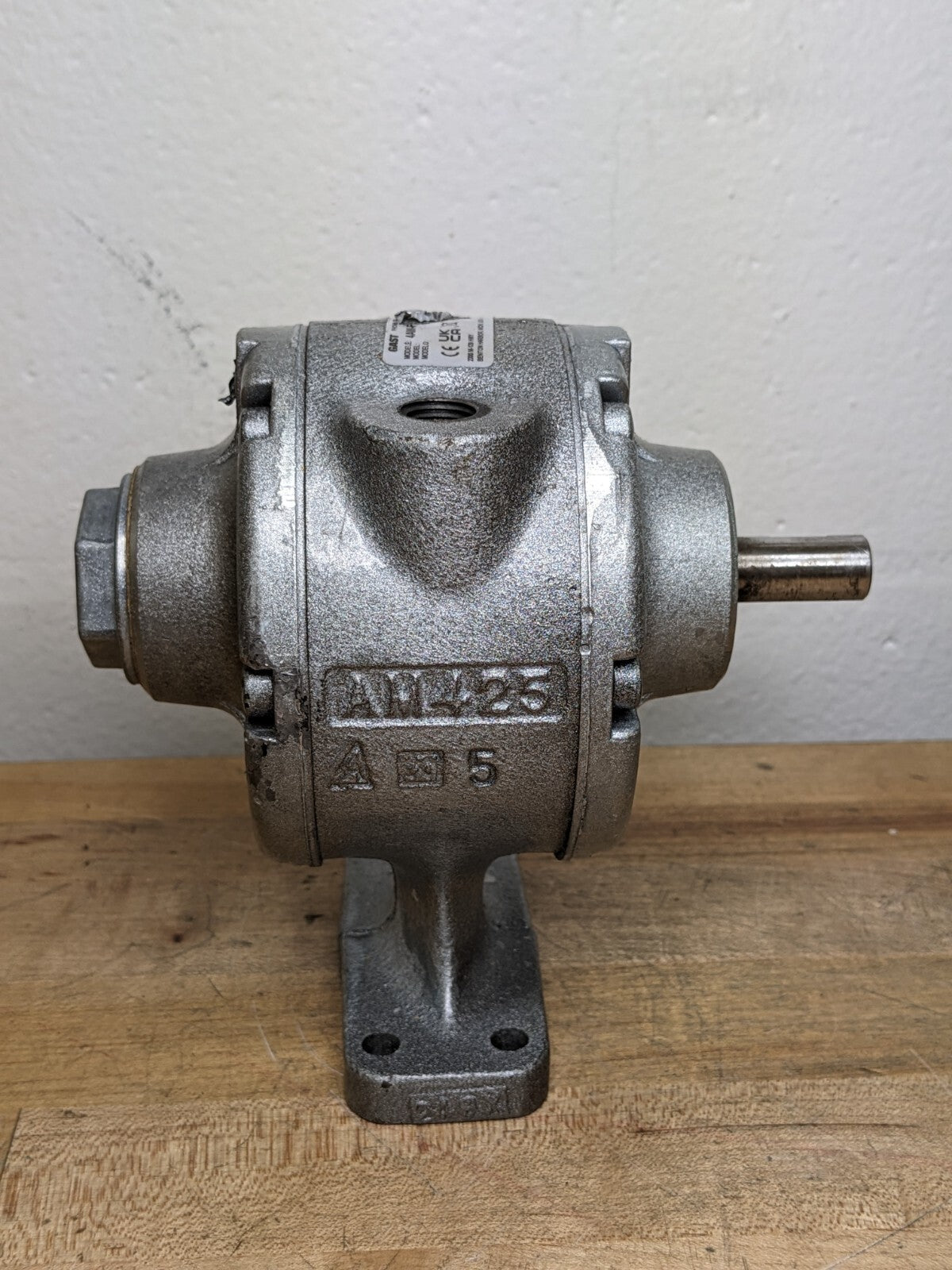 Gast 4AM-FRV-13C Reversible Air Motor 78 CFM 3000 RPM Max 1-1/2 HP Defective