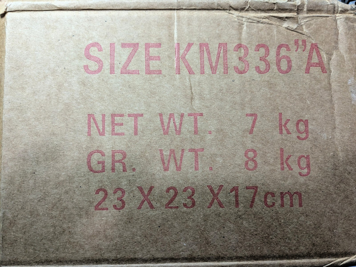 Interstate Manual Lathe Chuck 6-19/64" 6 Jaws Self-Centering Plain Back 08600355