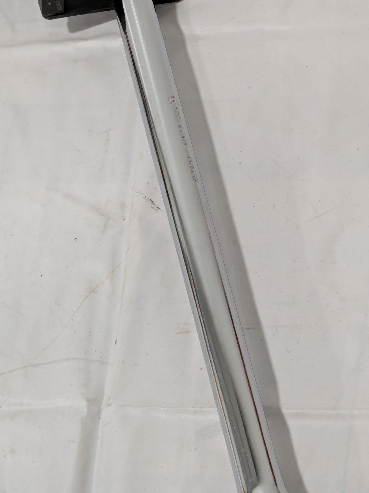Crescent Breaker Bar: Polished Chrome Finish 18" Long, 1/2" Drive CRW16N