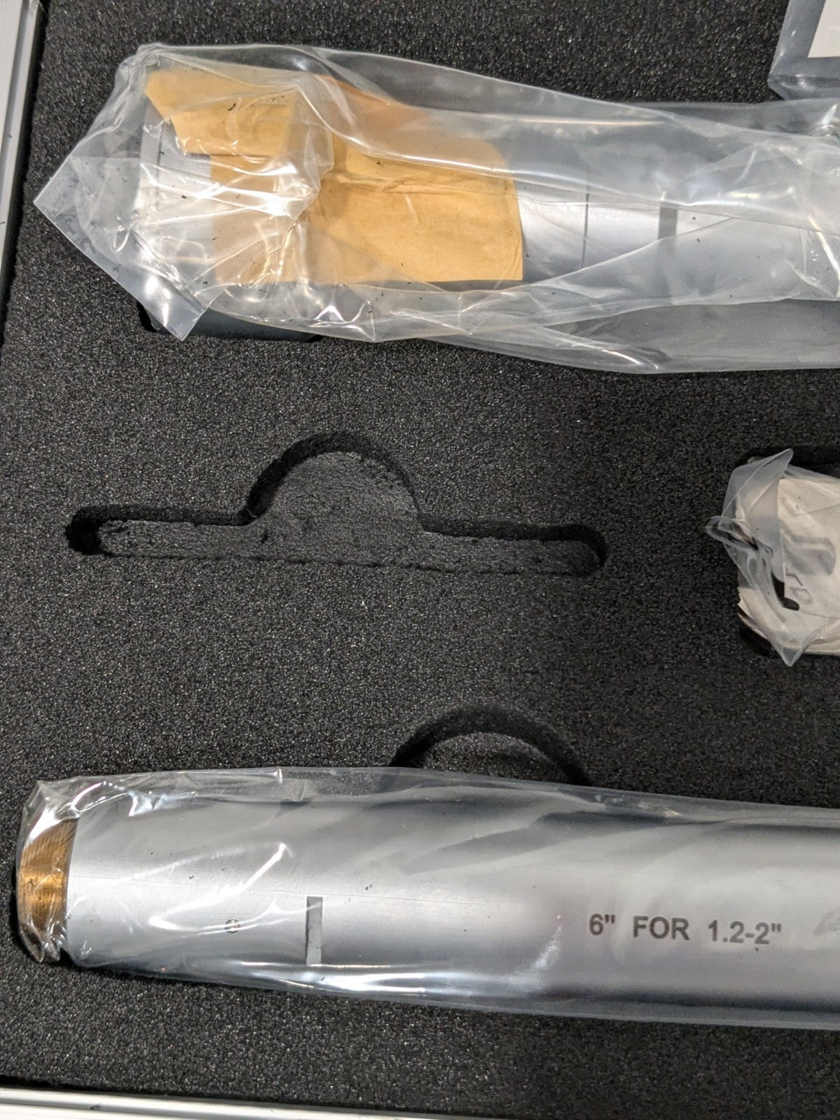 SPI Mechanical Hole Micrometer: 1.6000 to 2.0000" Range 21-907-1