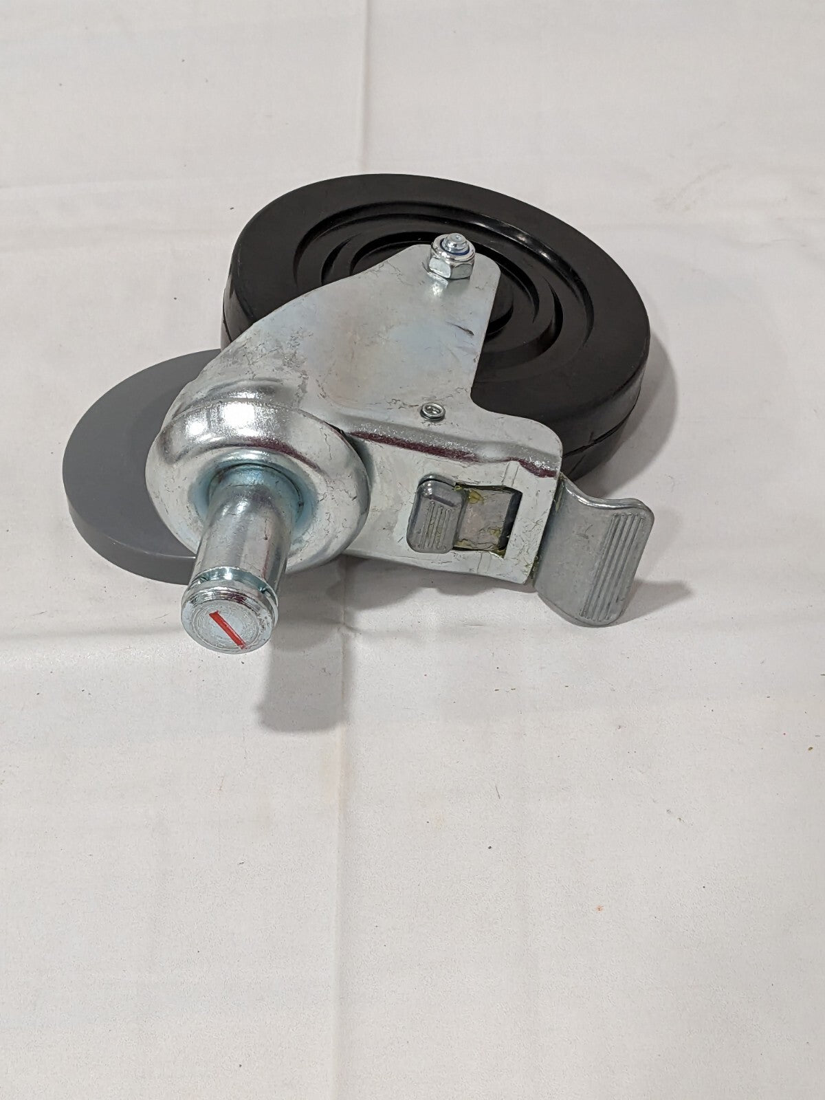 Caster: Hard Rubber Swivel w/Brake & Bumper 5" Diam x 1-1/4" Wide CA5SBR-RB