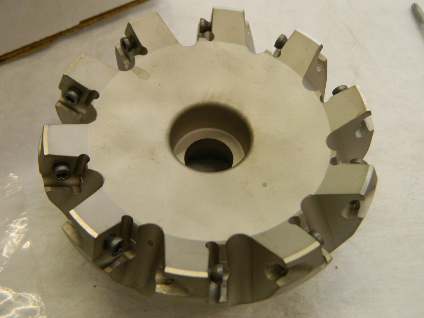 SUMITOMO 4" Cut Diam 25° Indexable Chamfer & Angle Face Mill 2200W0R