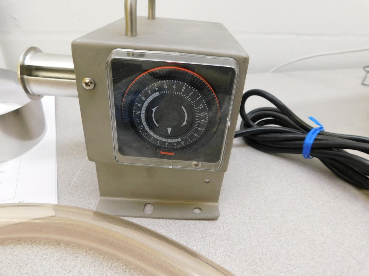 Abanaki Belt Oil Skimmer SS Timer Flat Belt 2 GPH 6" Reach 2" Wide SMMS2-06
