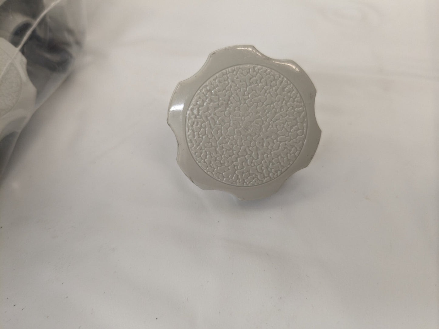 100 Pack 3/8-16 Rosette Shoulder Steel Thumb Screw 1-1/2" OAL, 1-1/2" Head Diam