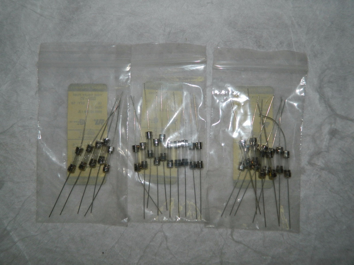 Ferraz Shamut Time Delay Miniature Glass Fuse 250 VAC 1A 25PK #GDG-V1-MSC